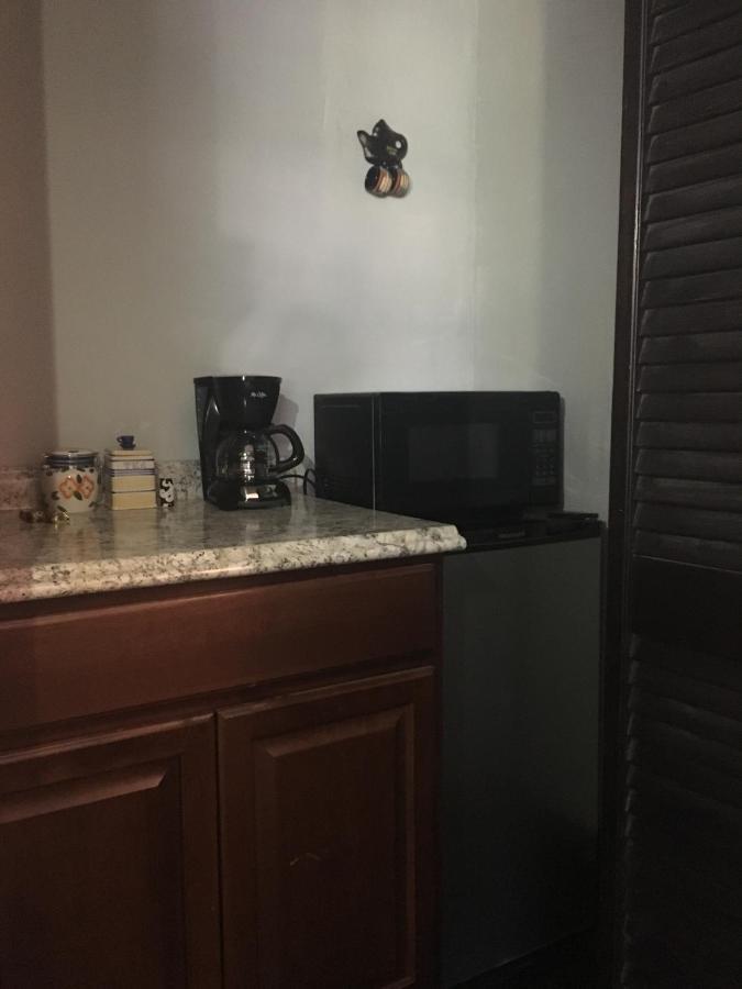 Private Room In The Heart Of Little Havana Miami Exterior photo